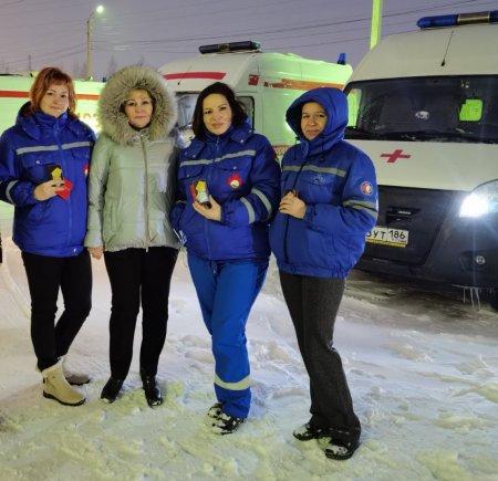 "За особый вклад в борьбу с коронавирусом": награждены сотрудники скорой медпомощи Нефтеюганска