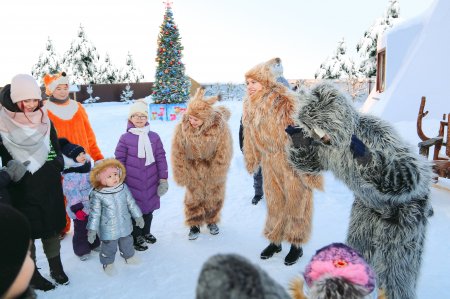 Профсоюз провел выездные новогодние мероприятия для сотни детей из деревень и поселков