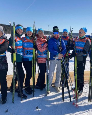 Профсоюзные спортсмены завершили лыжный сезон